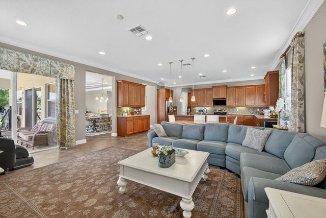 2904 Payson Way, Wellington, FL 33414