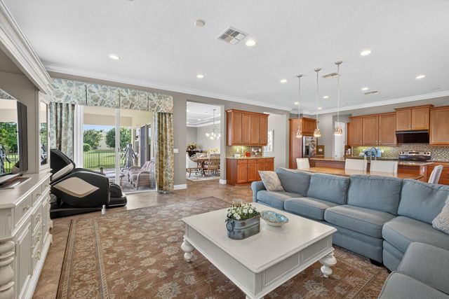 2904 Payson Way, Wellington, FL 33414