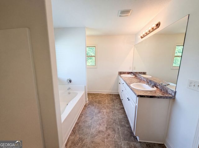 2721 Berkshire Drive, Winder, GA 30680