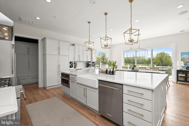 1621 CARNOUSTIE RD, Davidsonville, MD 21035