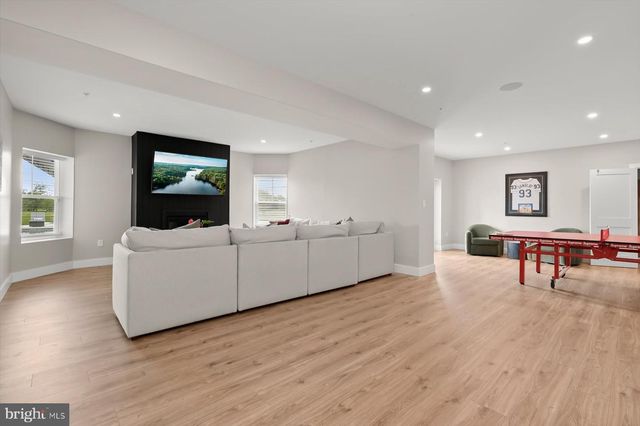 1621 CARNOUSTIE RD, Davidsonville, MD 21035