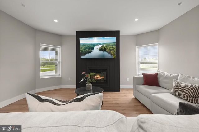 1621 CARNOUSTIE RD, Davidsonville, MD 21035