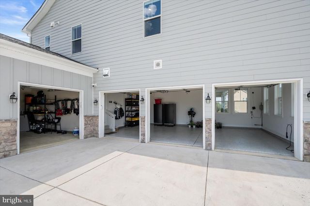 1621 CARNOUSTIE RD, Davidsonville, MD 21035
