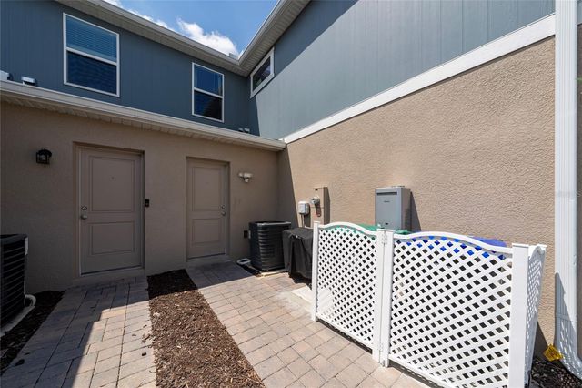 15140 WINDFLOWER ALLEY, Winter Garden, FL 34787