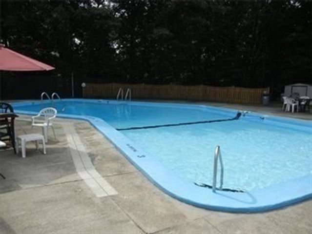 111 Grove 6, Boston, MA 02132