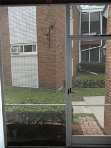 111 Grove 6, Boston, MA 02132