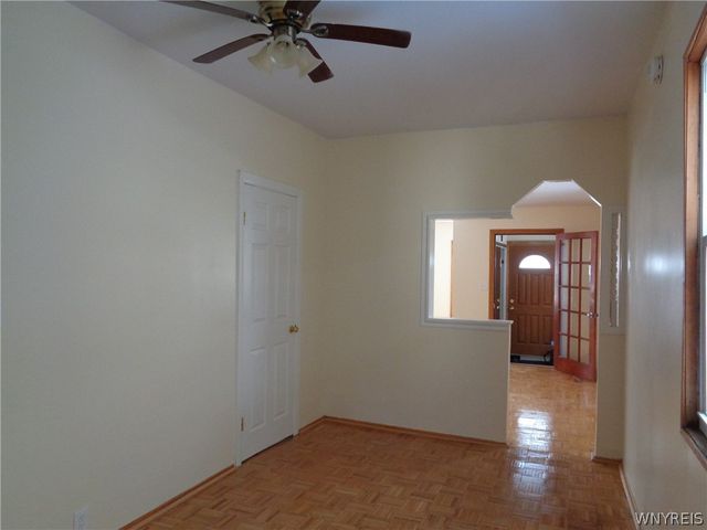 31 Riverside Avenue, Buffalo, NY 14207