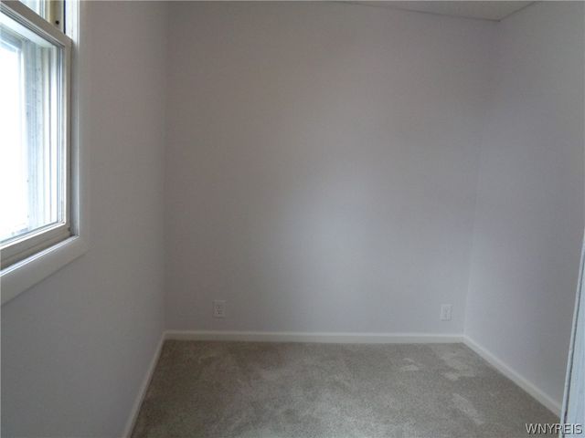 31 Riverside Avenue, Buffalo, NY 14207