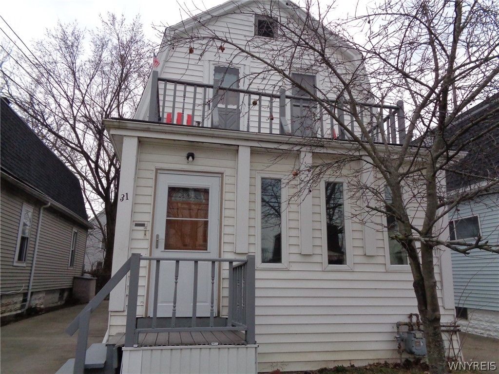31 Riverside Avenue, Buffalo, NY 14207
