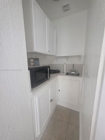 10861 NW 22nd Ct 0, Miami, FL 33167