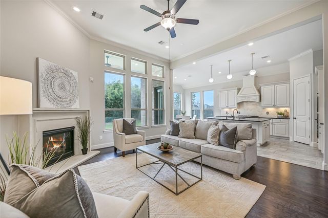 1640 Longwood Glen Lane, Friendswood, TX 77546