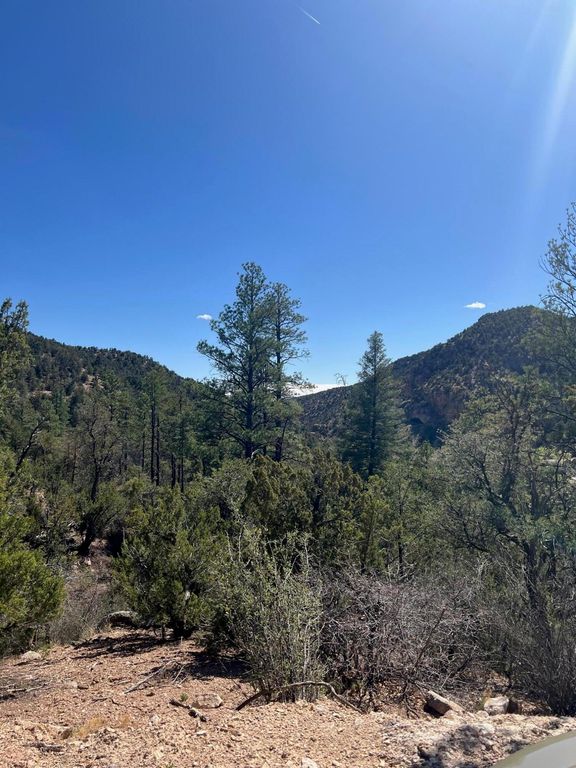 Image 11 of property listing at 1-A-3 Calle Pinon, Jemez Springs, NM 87025