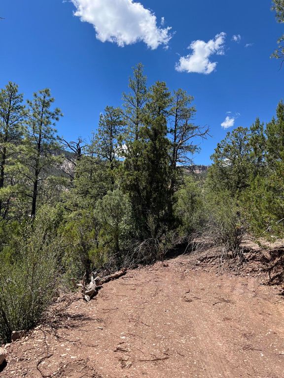 Image 5 of property listing at 1-A-3 Calle Pinon, Jemez Springs, NM 87025
