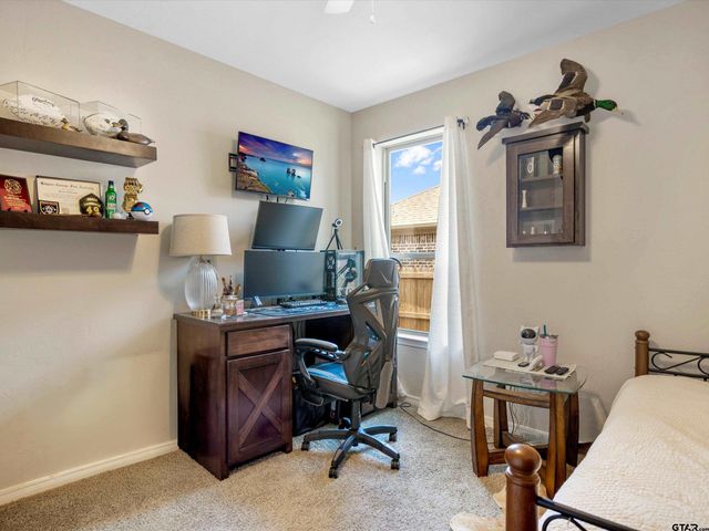252 Oak Valley, Gilmer, TX 75645