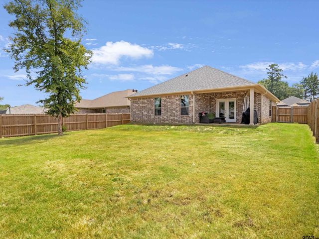 252 Oak Valley, Gilmer, TX 75645