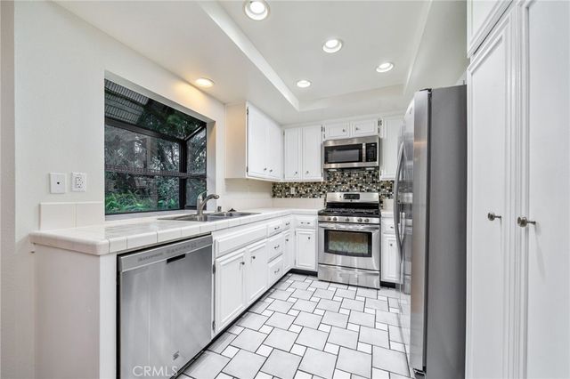 1220 Shepherd Way, Claremont, CA 91711