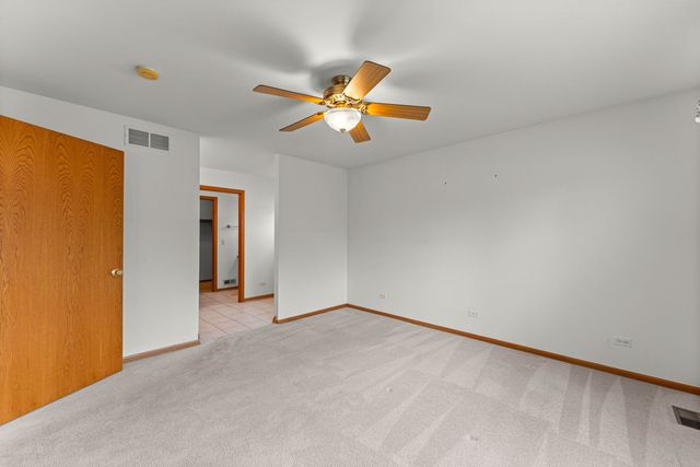 855 Yorkshire Terrace, Crete, IL 60417