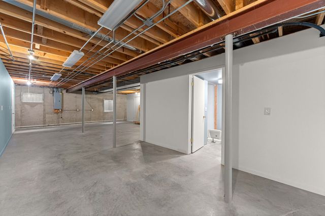 855 Yorkshire Terrace, Crete, IL 60417