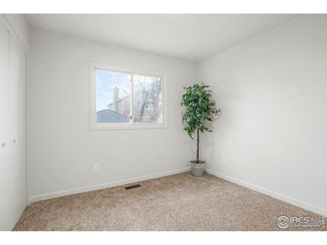 2112 E 18th St, Loveland, CO 80538