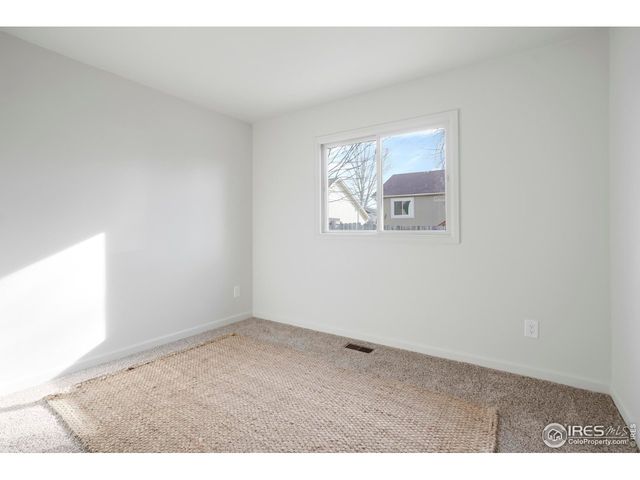 2112 E 18th St, Loveland, CO 80538