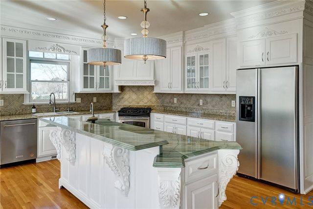 721 Meadow View Rdg, Manakin Sabot, VA 23103