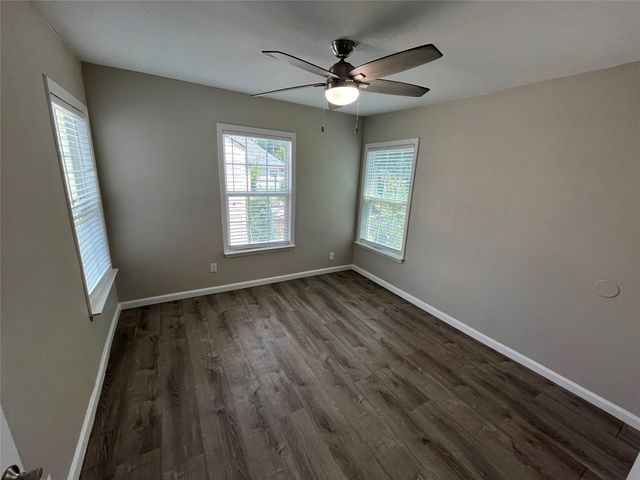 2546 Searcy Drive, Dallas, TX 75211