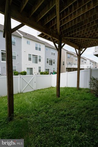 5004 FOREST PINES DR, Upper Marlboro, MD 20772
