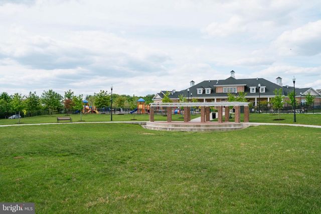 5004 FOREST PINES DR, Upper Marlboro, MD 20772
