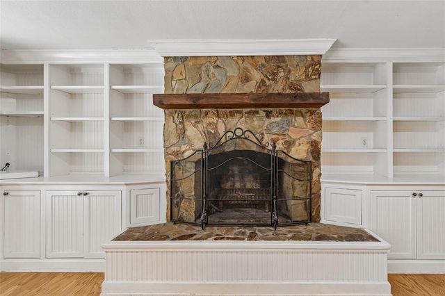 608 KRAZY LANE, Lutz, FL 33548