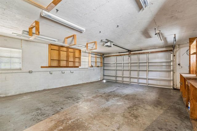 608 KRAZY LANE, Lutz, FL 33548