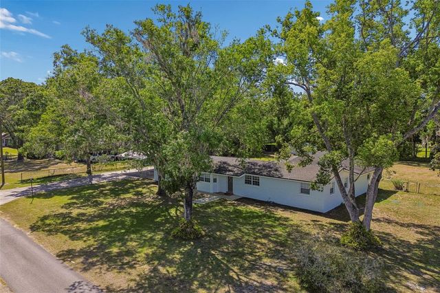 608 KRAZY LANE, Lutz, FL 33548