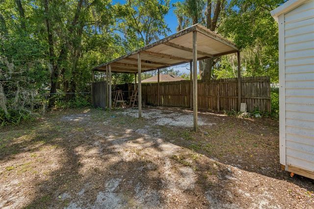 608 KRAZY LANE, Lutz, FL 33548