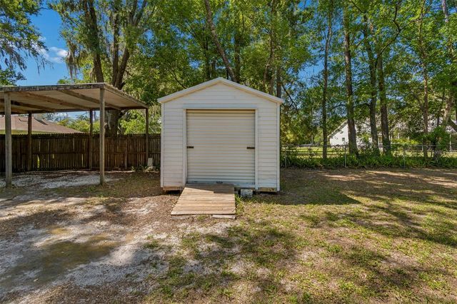608 KRAZY LANE, Lutz, FL 33548