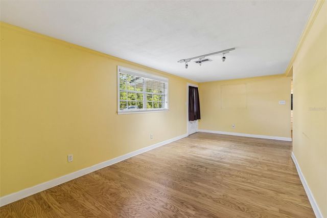 608 KRAZY LANE, Lutz, FL 33548