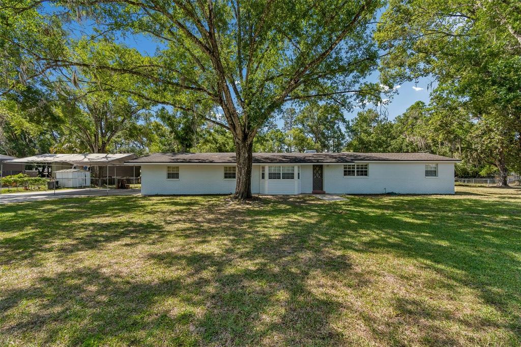 608 KRAZY LANE, Lutz, FL 33548