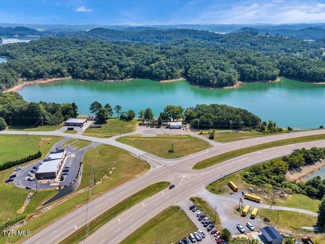 2271 Broadway Dr. Drive, Bean Station, TN 37708