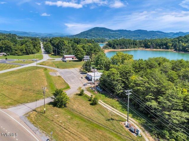 2271 Broadway Dr. Drive, Bean Station, TN 37708
