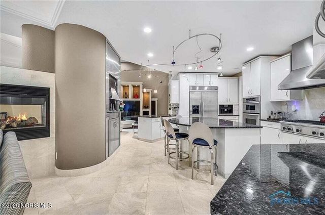 4226 Corey Road, Toledo, OH 43623