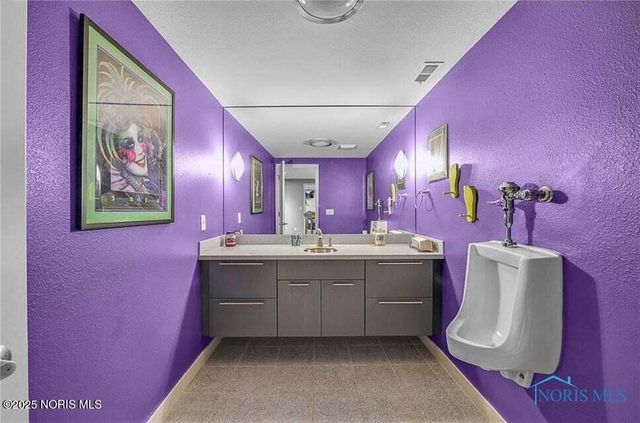 4226 Corey Road, Toledo, OH 43623