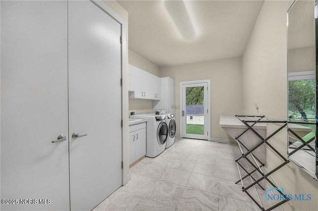 4226 Corey Road, Toledo, OH 43623