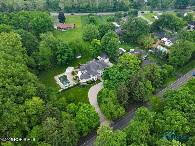 4226 Corey Road, Toledo, OH 43623