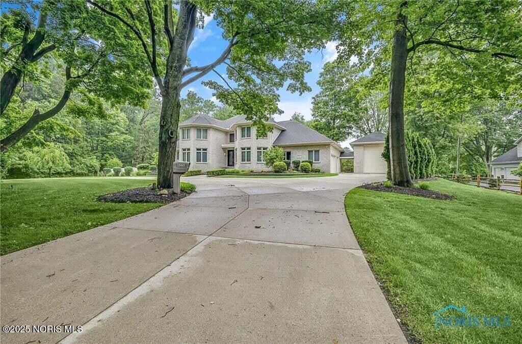 4226 Corey Road, Toledo, OH 43623