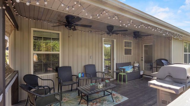1157 S Maple Grove Avenue, Springfield, MO 65804