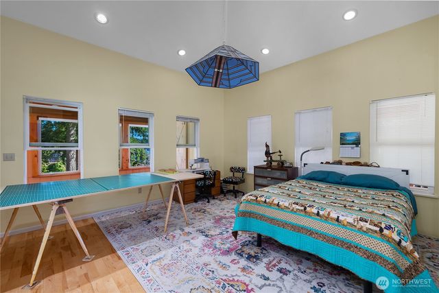 430 E Madrona Pkwy, Grapeview, WA 98546