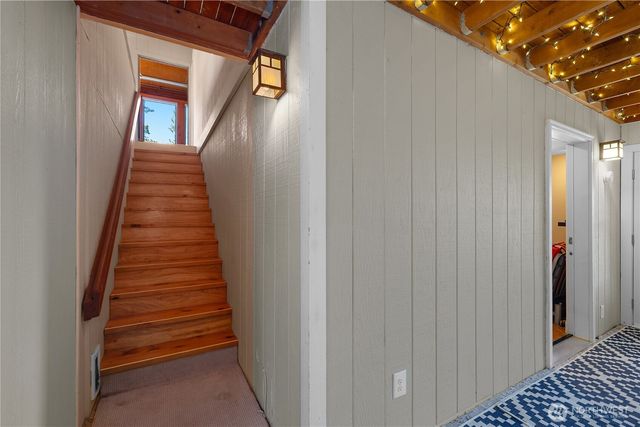 430 E Madrona Pkwy, Grapeview, WA 98546