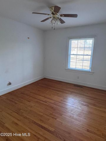 6362 Fairway Drive, Grifton, NC 28530