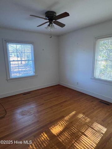 6362 Fairway Drive, Grifton, NC 28530