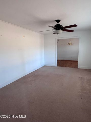 6362 Fairway Drive, Grifton, NC 28530