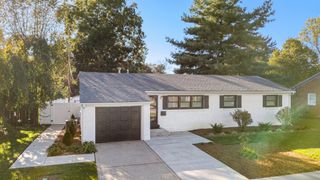 1929 Alexandria Drive, Lexington, KY 40504