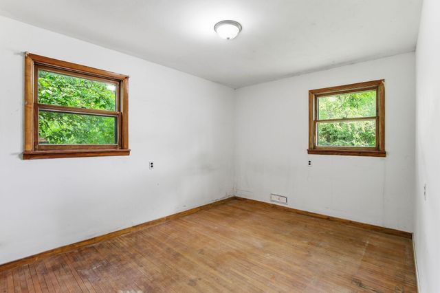 1180 Main Street S, Pine City, MN 55063